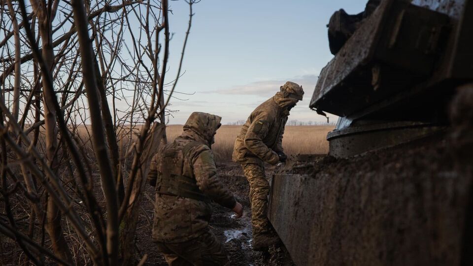 Фитьо подчеркнул, что ВСУ концентрируются на том, чтобы сохранить жизни военных, поэтому они перешли на другие позиции