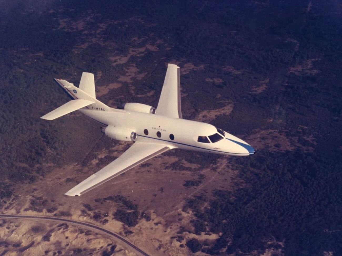 Самолет с россиянами пропал над территорией Афганистана