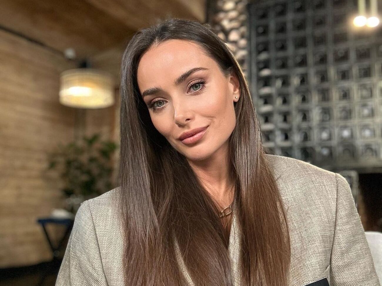 Мишина: Привет! Я люблю вас