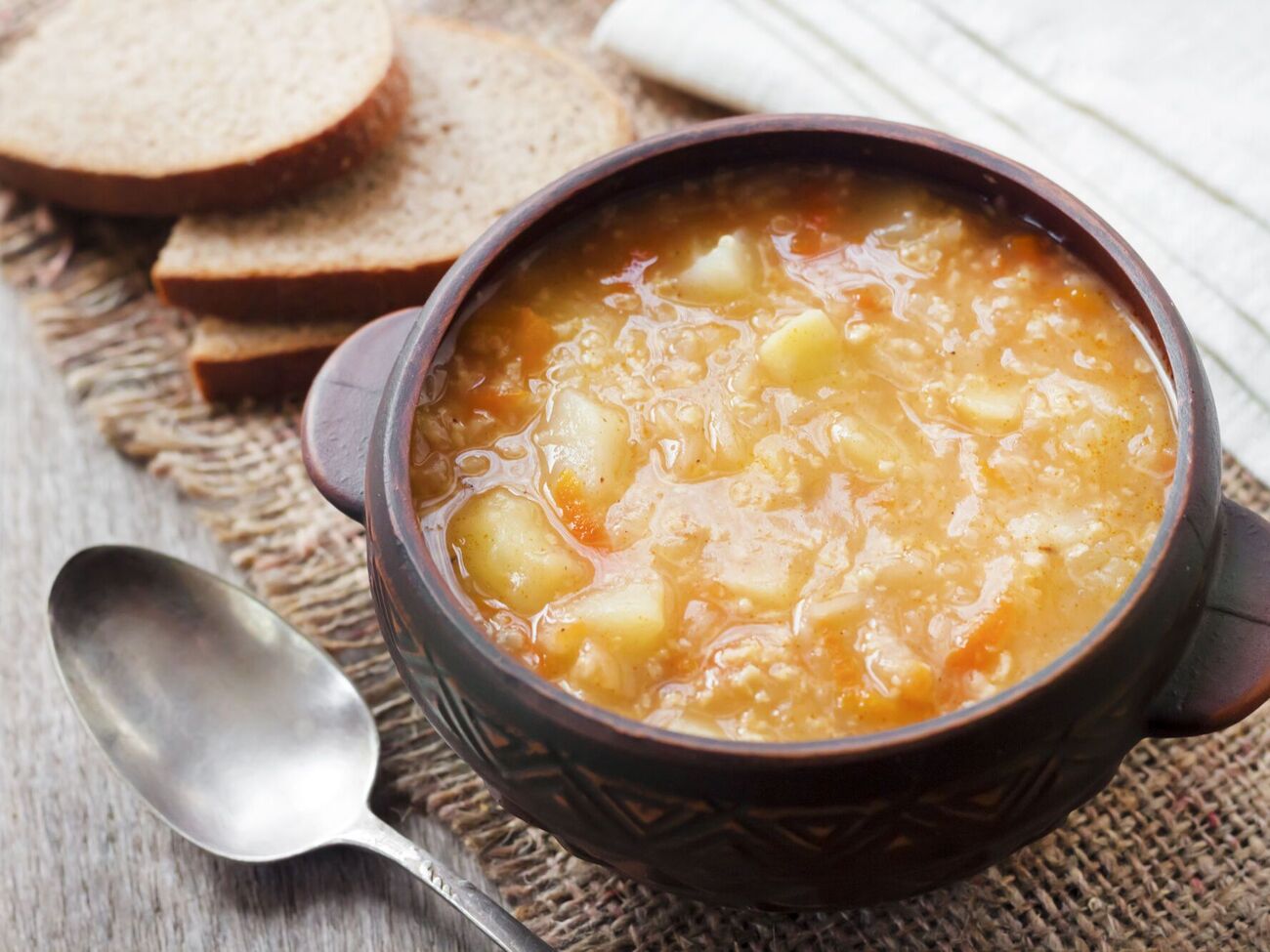 Капустняк можно готовить на природе и дома