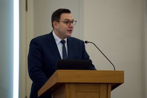 Липавский предложил ограничить дипломатам из России передвижения по ЕС