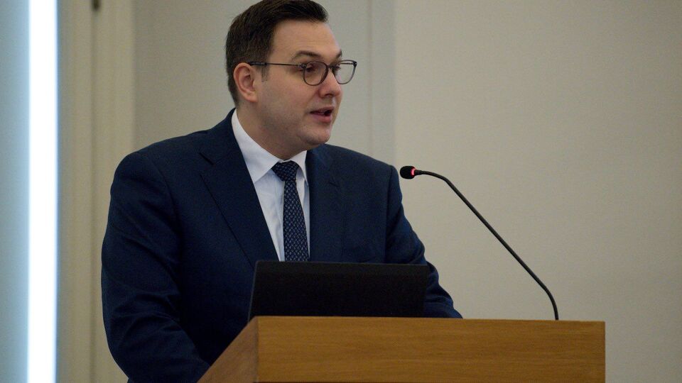 Липавский предложил ограничить дипломатам из России передвижения по ЕС
