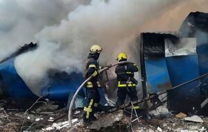 Оккупанты ударили по жилым домам и гражданской инфраструктуре