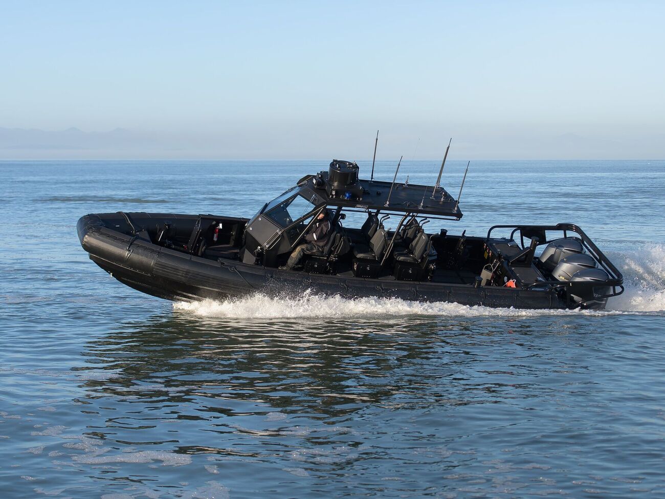 Канада планує передати Україні катери до кінця весни 2024 року