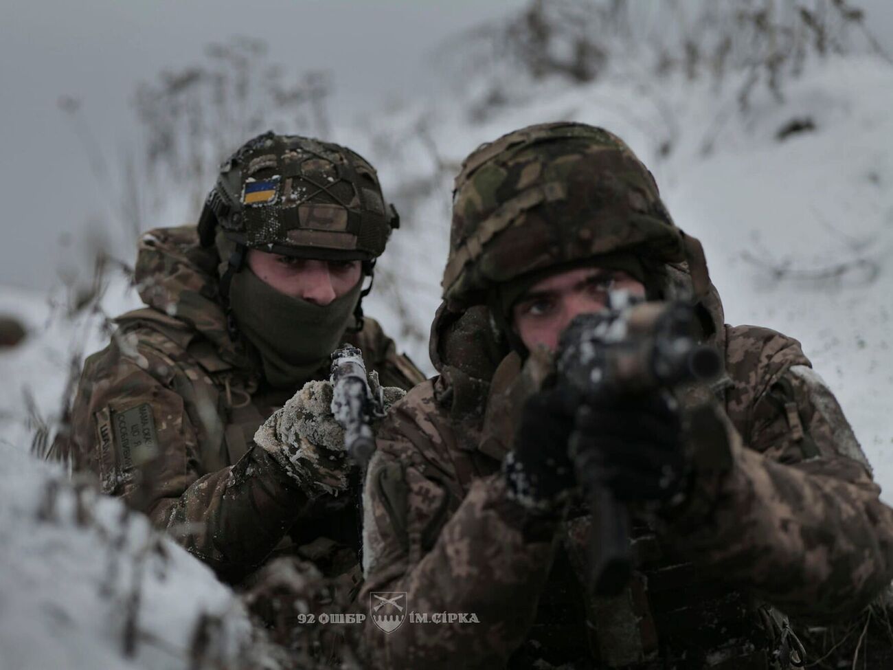 Сили оборони України відбивають атаки окупантів на всіх напрямках, виснажуючи ворога, зазначили в Генштабі ЗСУ