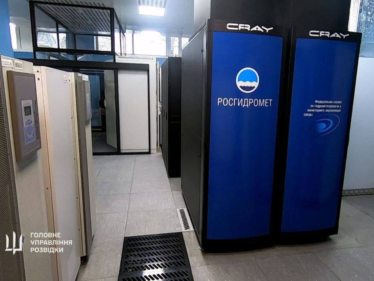 Центр постачає інформацію "Роскосмосу", міноборони та МНС РФ