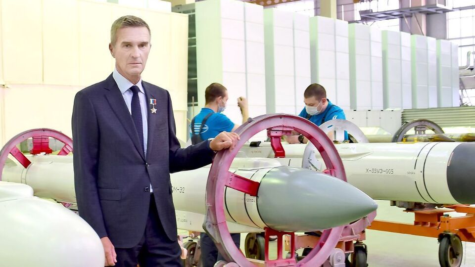 Обносова підозрюють у сприянні агресії РФ
