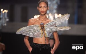 Рахул Мишра основал свой бренд Rahul Mishra вместе с женой Дивьей Мишрой в 2006 году