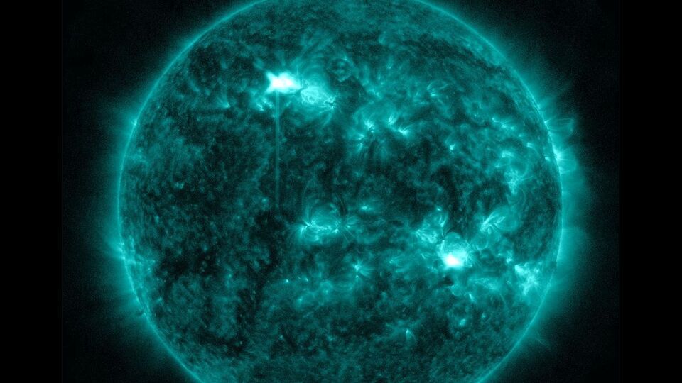 На Солце зафиксировали симпатическую вспышку