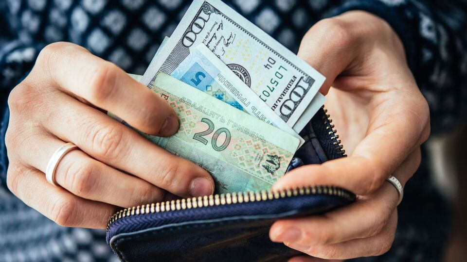 У Національному банку України вирішили із 3 жовтня 2023 року перейти в режим керованої гнучкості обмінного курсу