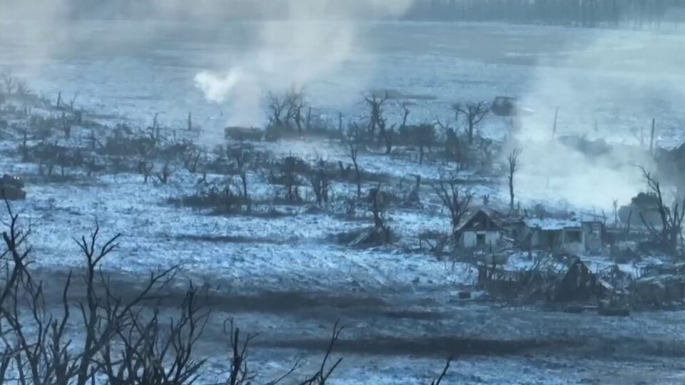 В октябре прошлого года российские оккупанты пошли в наступление под Авдеевкой, пытаясь окружить город