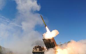 Франция передала Украине четыре LRU, отметил французский генерал Гийотон