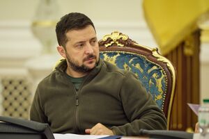 Зеленський повідомив, що заслухав доповіді командувачів ЗСУ