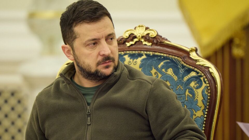 Зеленський повідомив, що заслухав доповіді командувачів ЗСУ
