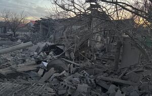 Російські загарбники регулярно обстрілюють Донецьку область