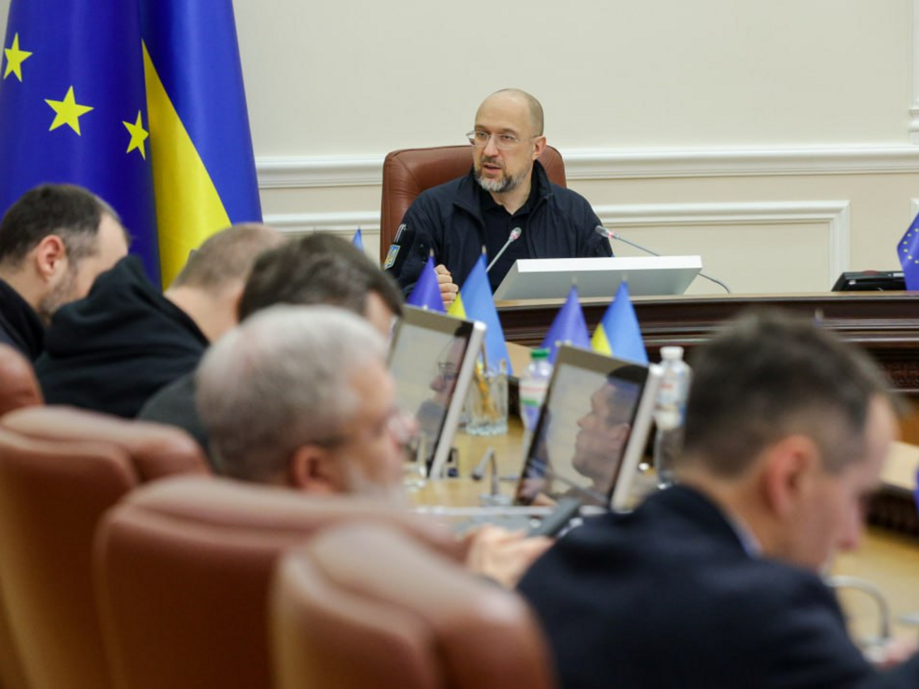 В Україні за майже два роки повномасштабної війни жодного разу не затримали виплати пенсій, зазначив Шмигаль