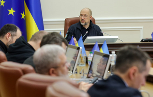 В Украине за почти два года полномасштабной войны ни разу не задержали выплаты пенсий, отметил Шмыгаль