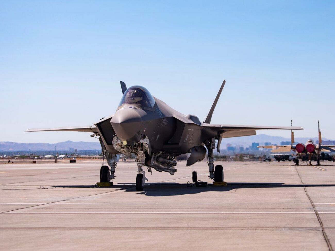 Ядерные боеголовки могут быть развернуты с помощью истребителей F-35