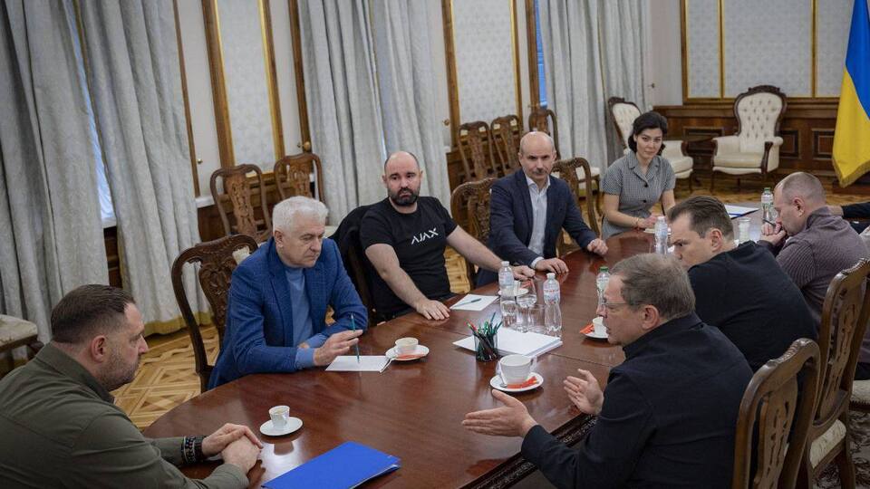 Ермак рассказал, что встретился с Гороховским, Ефименко, Кицмеем, Климовым, Конотопским, Бородатюком и Олейником