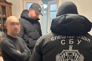 Подозреваемые организовали схему хищения госсредств при закупке боеприпасов для ВСУ, заявляют в ОГП