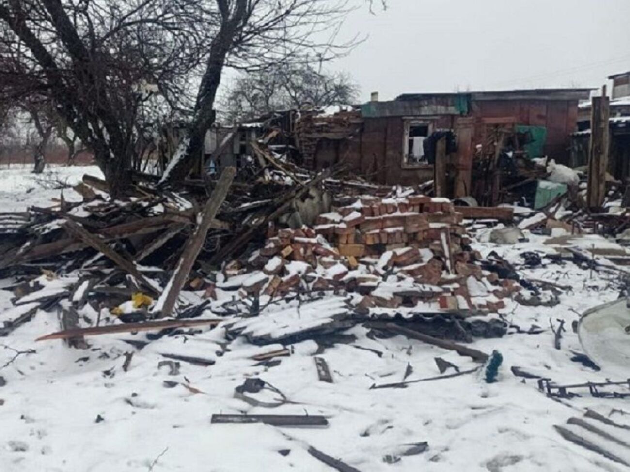 У будинок було пряме влучання, підтвердили в селищній раді