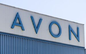 Avon начала вести бизнес в России 30 лет назад