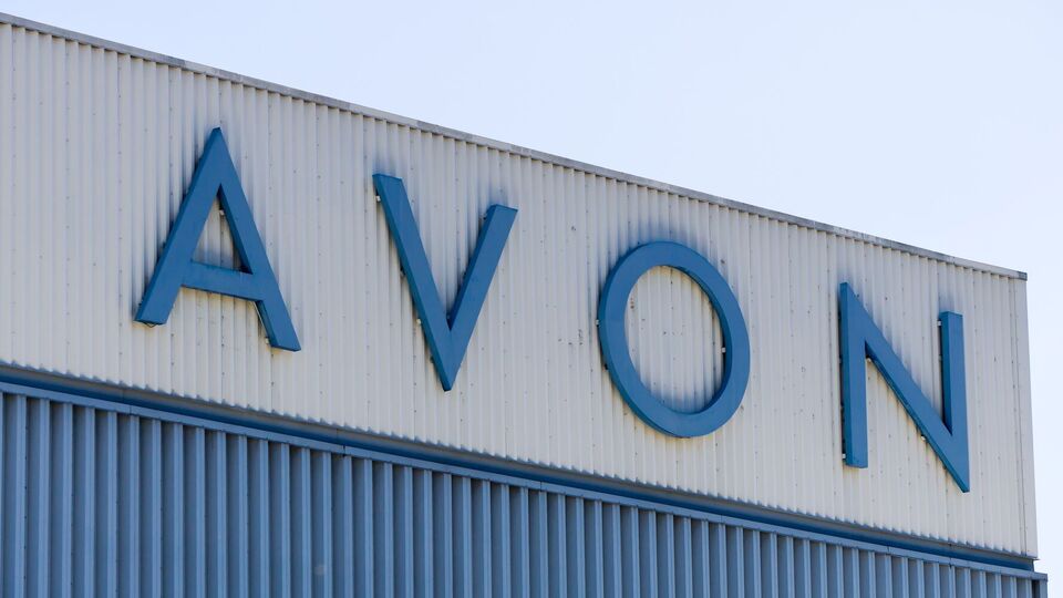 Avon почала вести бізнес у Росії 30 років тому