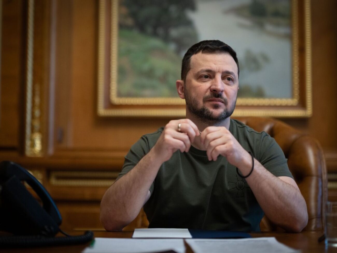 Зеленский передал правительству Греции перечень потребностей Украины в вооружениях