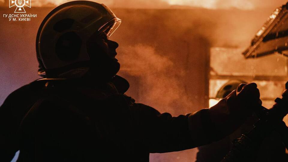 В Харькове пожар после прилета беспилотника