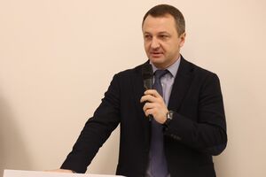 Кремінь говорить, що військові скаржаться йому на порушення мовного закону