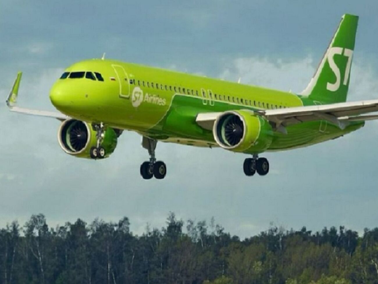 У літаків S7 виникають проблеми із двигунами