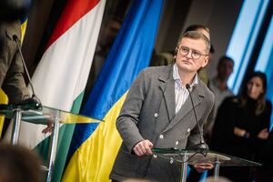 Украина выполнила свои обязательства перед ЕС в части прав нацменьшинств, но этот вопрос еще и двусторонний, отметил Кулеба