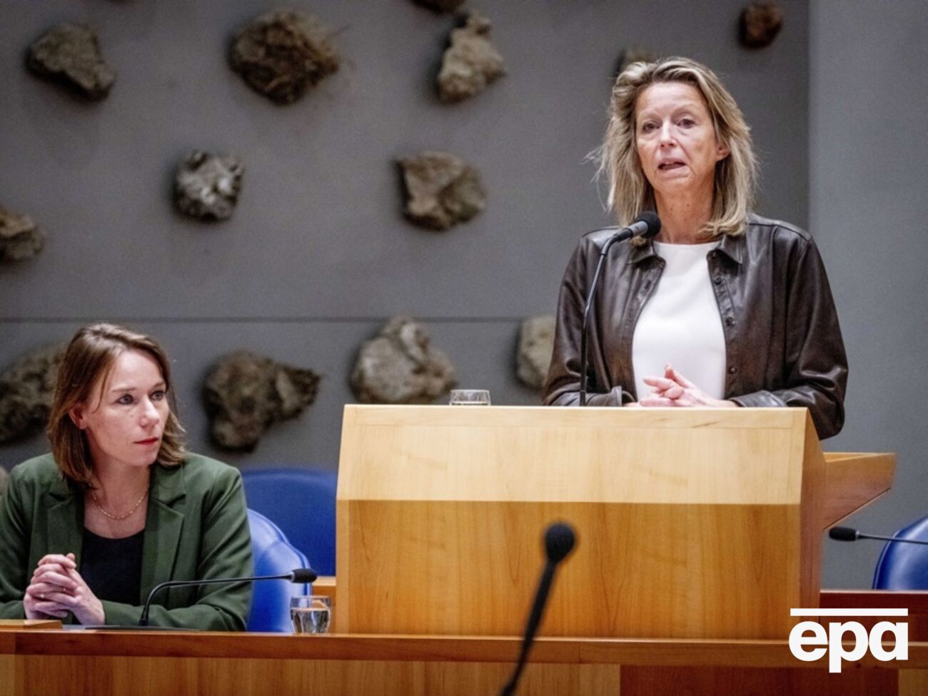 Очень важно поддержать Украину не только в краткосрочной, но и в долгосрочной перспективе, отметила Оллонгрен