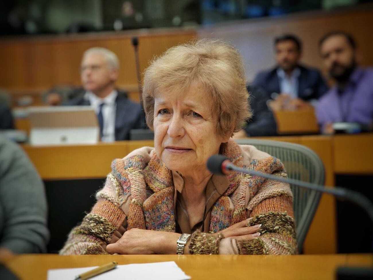 Расследователи утверждают, что Жданок годами сотрудничала с ФСБ