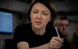 Навіщо запускається інформація, коли немає указу? Різні бувають мотиви: політична боротьба, умисне створення хаосу, провокація