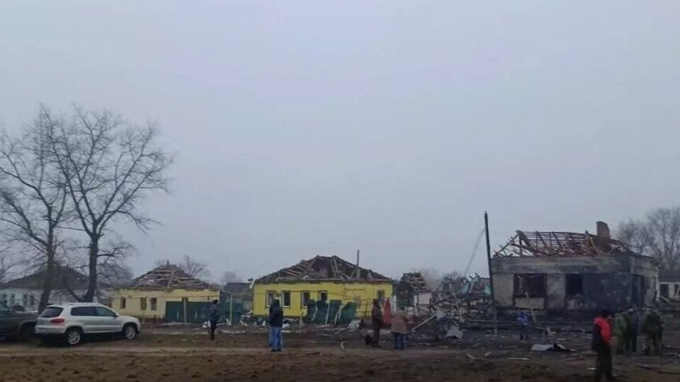По предварительным данным, на поселок упала российская ракета Х-101