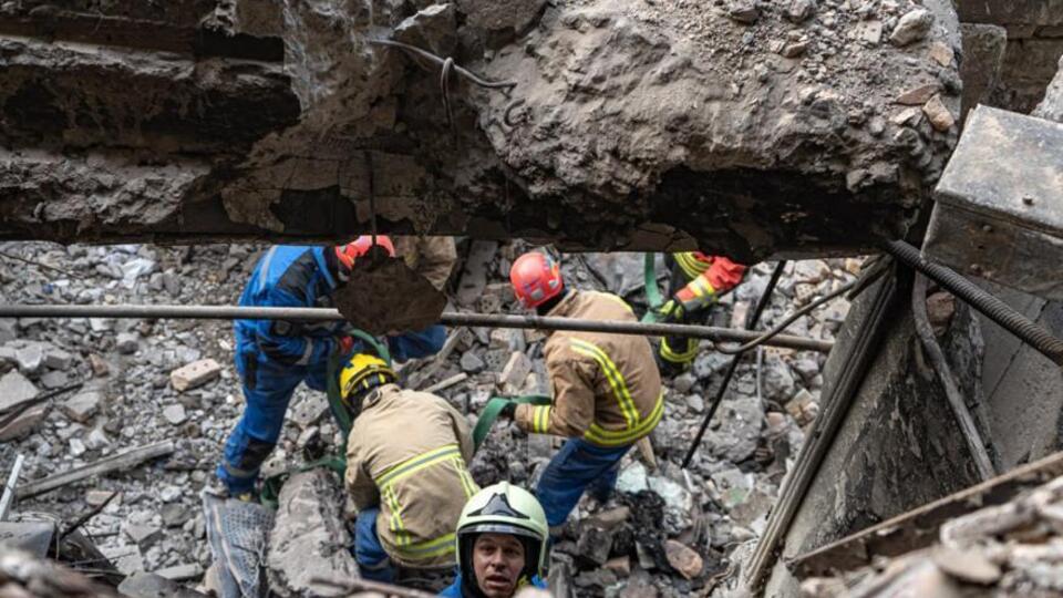 У Києві внаслідок масованої повітряної атаки РФ 29 грудня загинуло 30 людей