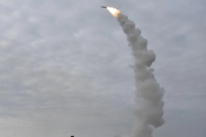 Сили ППО України збили дві керовані ракети окупантів біля міста Дніпро