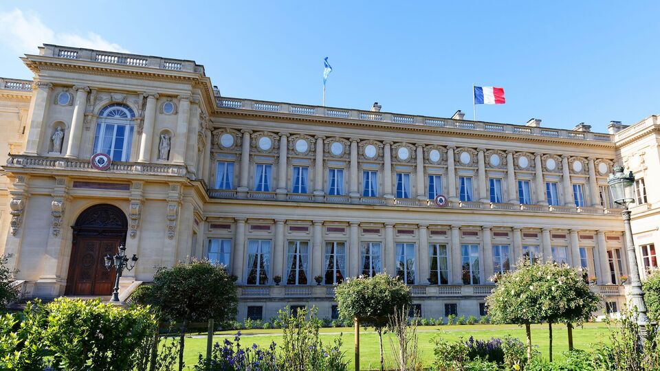 Держава-агресор Росія проводить стратегію терору, зазначили у МЗС Франції