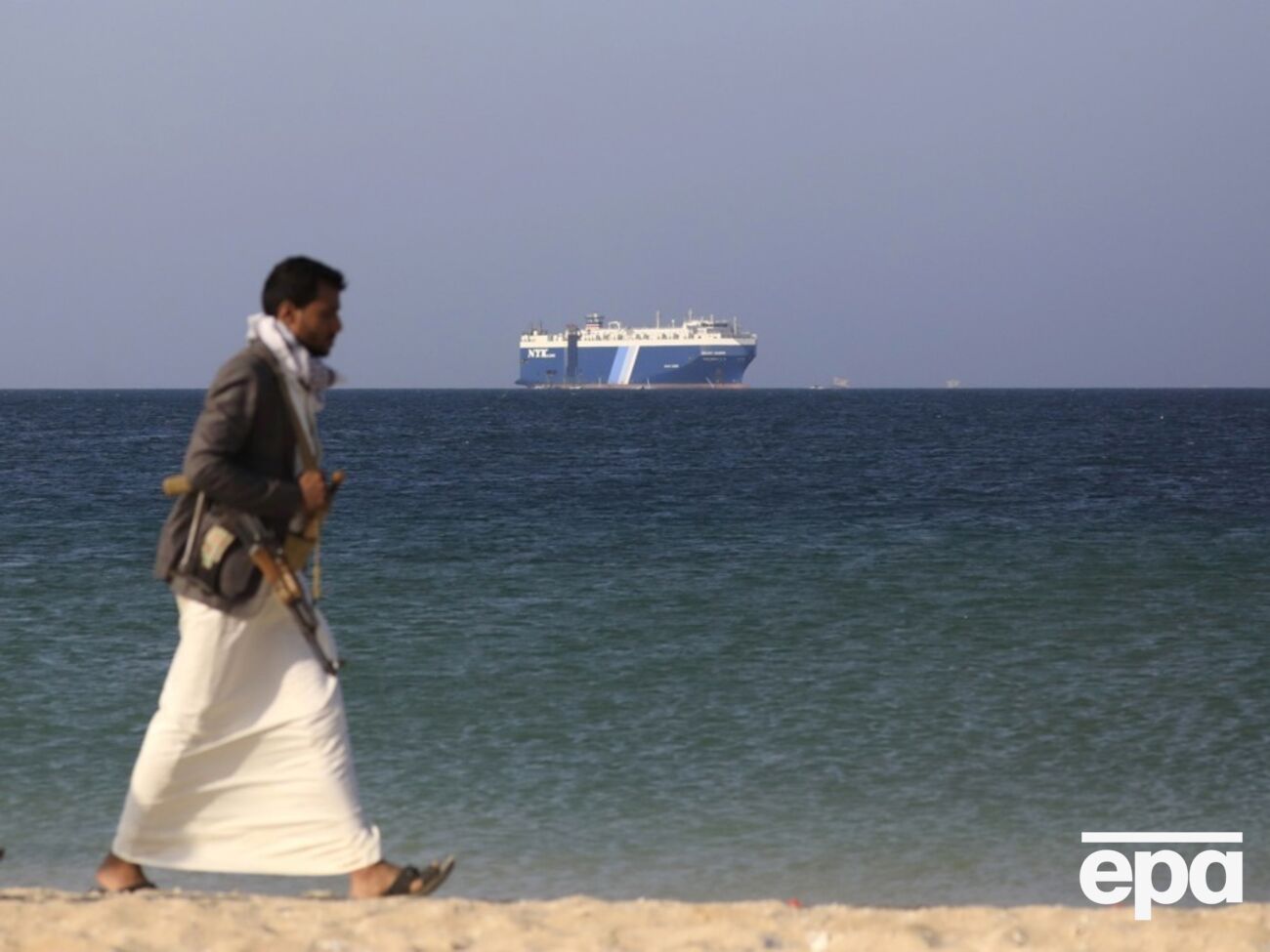 Сообщения о нападениях хуситов на суда появляются с ноября 2023 года