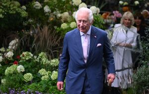 Утром 26 января Чарльз III был госпитализирован