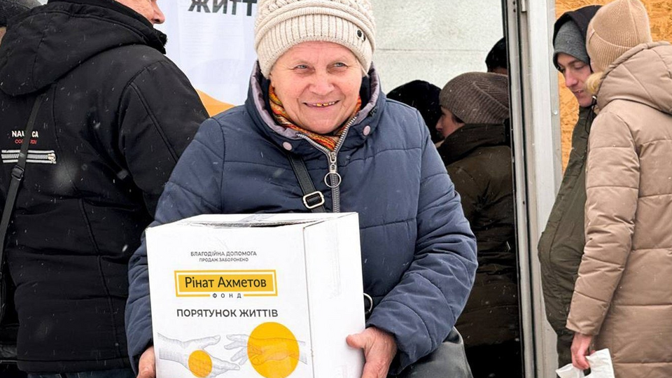 Із 2014 року Фонд передав для жителів України 13 млн продуктових наборів