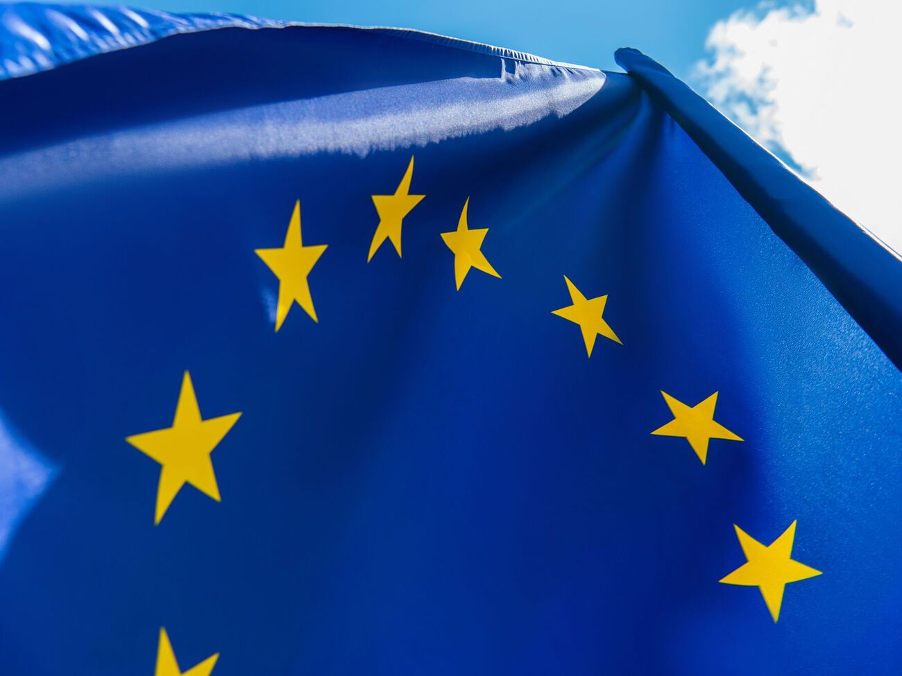 Ежегодный пересмотр помощи от ЕС Украине открывает дополнительные возможности для применения Венгрией права вето