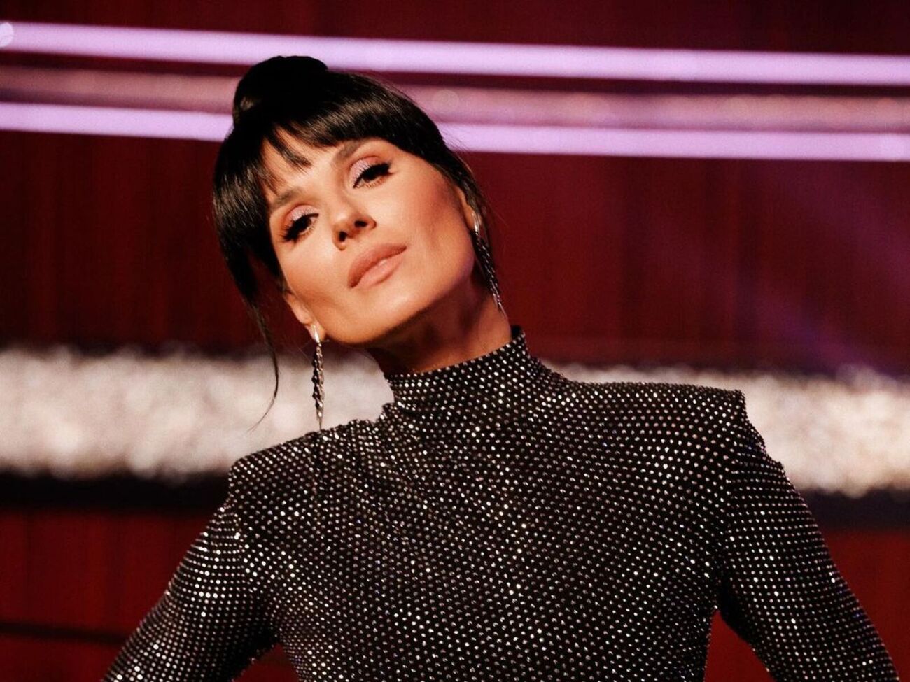 Єфросиніна підкреслила, що раніше не звертала уваги на висловлювання Петрова й Іванова на її адресу, як не звертають увагу на вуличний смітник, повз який проходять щоранку