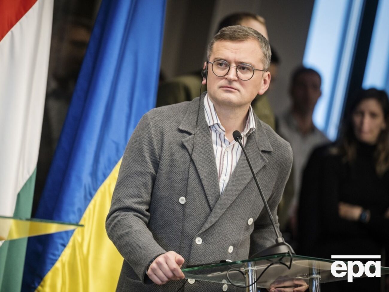 Дивно, що з місця падіння Іл-76М вивезли лише п'ять тіл загиблих, зазначив Кулеба