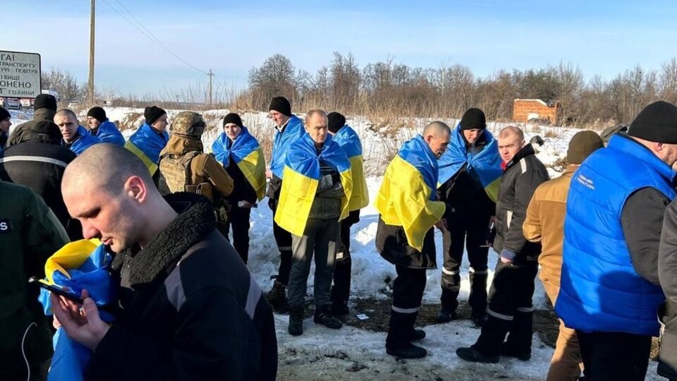 Сьогодні Україна повернула додому 207 українських полонених