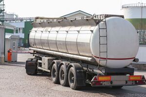 Агентство уклало сім контрактів на закупівлю пально-мастильних матеріалів для ЗСУ