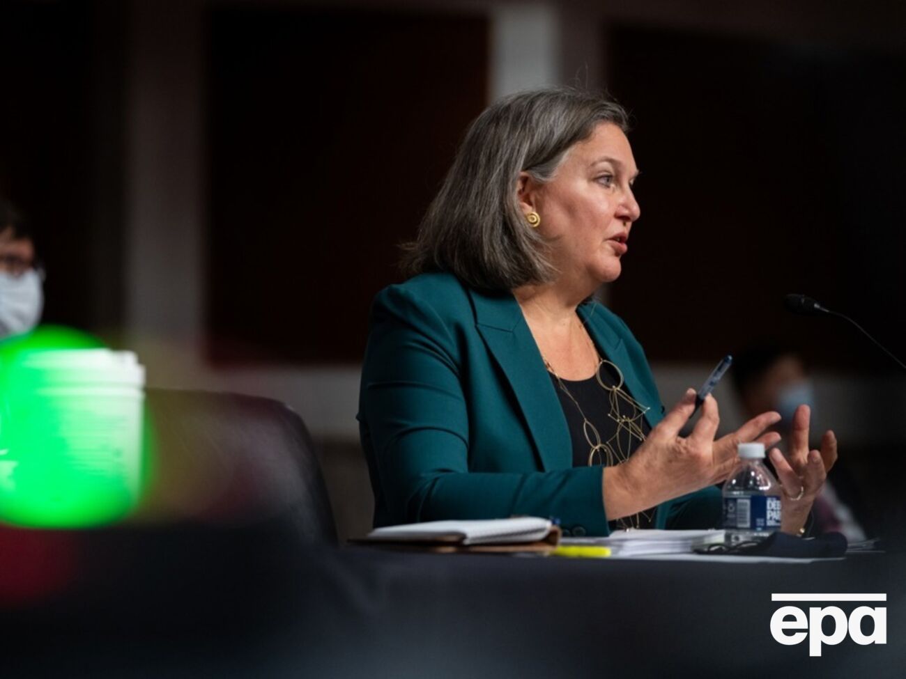 Американский народ понимает и восхищается невероятными результатами, которых Украина уже достигла в войне против РФ, отметила Нуланд