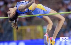 Могучіх на перших для неї змаганнях 2024 року стрибнула на 2,04 м