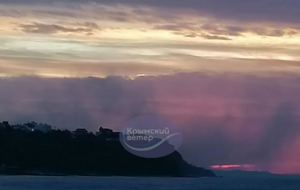 Жители Севастополя и Евпатории сообщают о взрывах, работе ПВО и прилетах